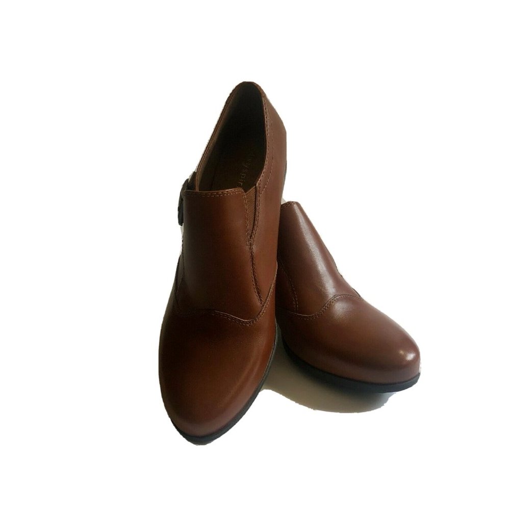 Easy Spirit Womans Size 9.5 Brown Booties